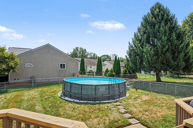 3000 Ashbrook Circle, Burlington, KY 41005