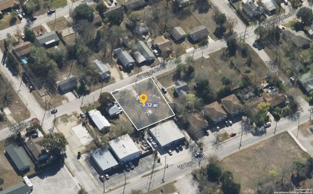 317 W Wright Blvd, Universal City, TX 78148