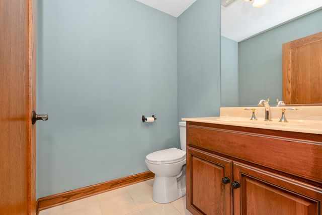 16138 Hackney Drive, Orland Park, IL 60467