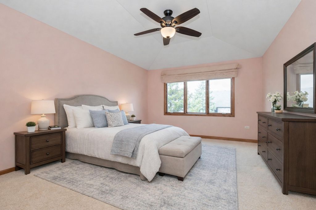 Image 13 of property listing at 16138 Hackney Drive, Orland Park, IL 60467