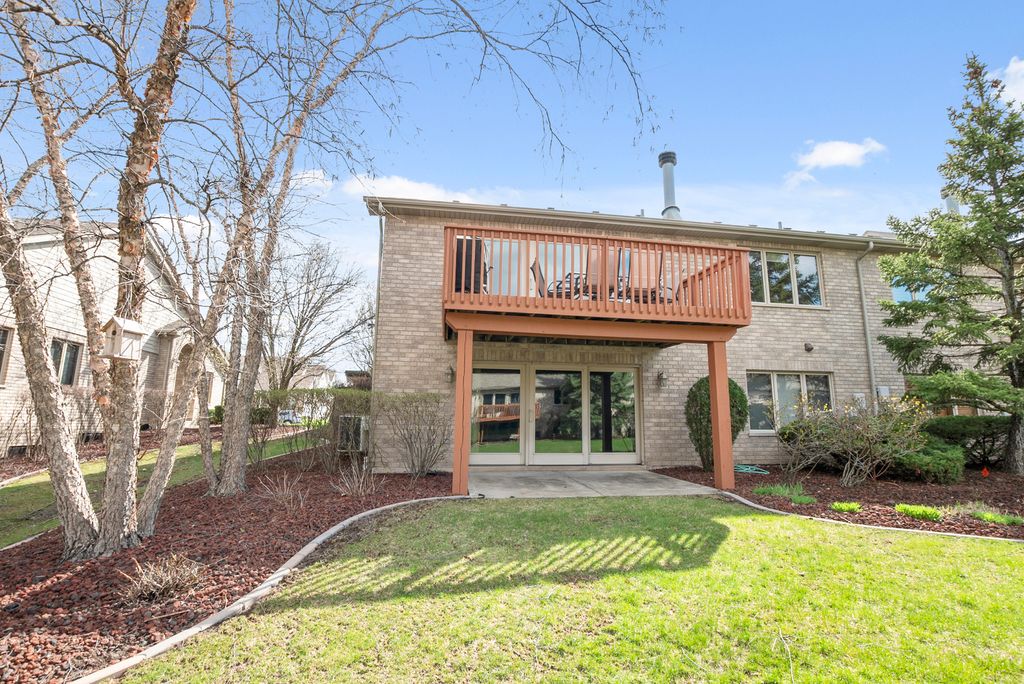 Image 27 of property listing at 16138 Hackney Drive, Orland Park, IL 60467