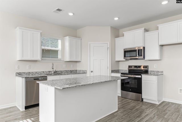 170 Willow Bay Drive, Orangeburg, SC 29118