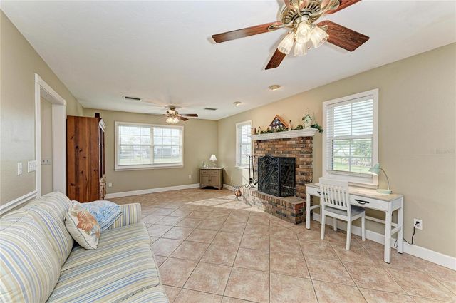 1914 24TH AVENUE W, Palmetto, FL 34221