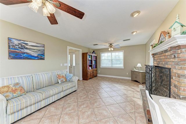 1914 24TH AVENUE W, Palmetto, FL 34221