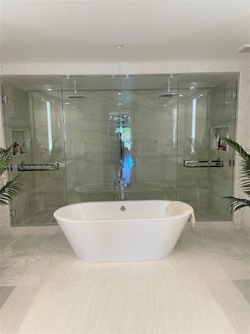 220 SE Mizner Blvd 321, Boca Raton, FL 33432