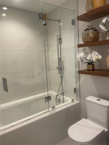 220 SE Mizner Blvd 321, Boca Raton, FL 33432