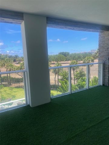 220 SE Mizner Blvd 321, Boca Raton, FL 33432