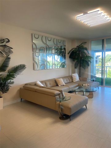 220 SE Mizner Blvd 321, Boca Raton, FL 33432