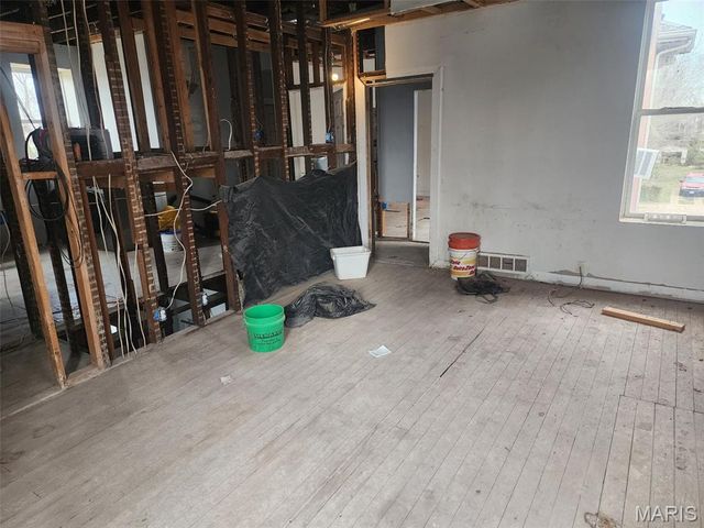 4258 East St Louis Avenue, St Louis, MO 63115