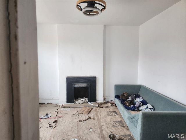 4258 East St Louis Avenue, St Louis, MO 63115