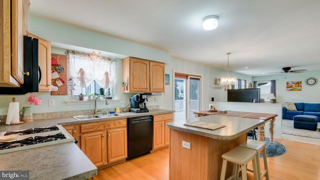 126 BUTTERCUP BLVD, Warrington, PA 18976