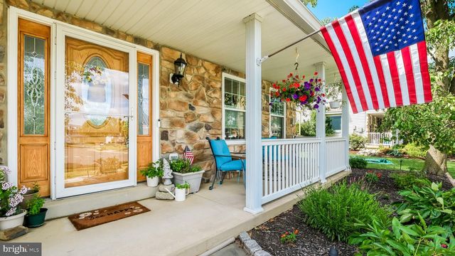 126 BUTTERCUP BLVD, Warrington, PA 18976