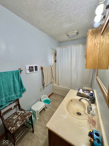 7024 W US Highway 36, Danville, IN 46122