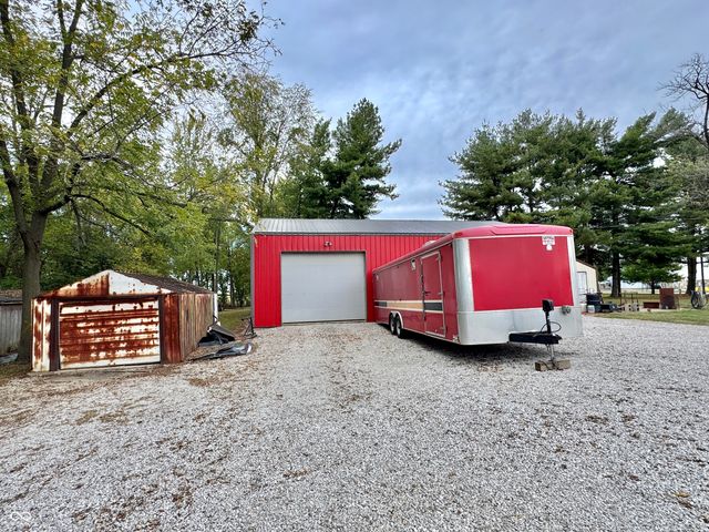 7024 W US Highway 36, Danville, IN 46122