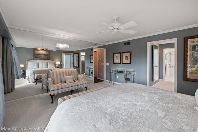 969 Bloomfield Woods, Bloomfield Hills, MI 48304