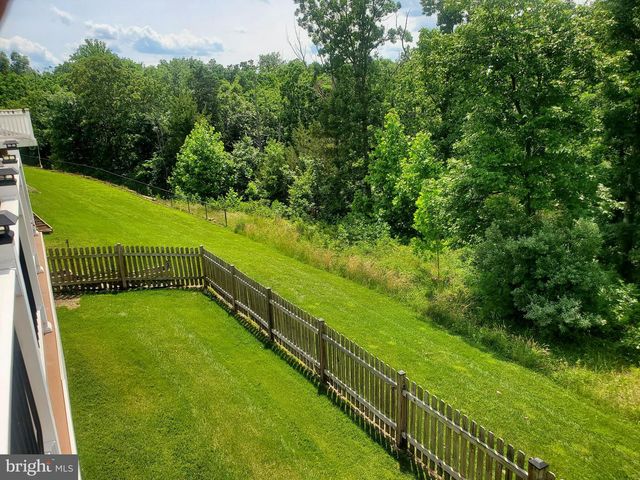 20950 ASHBURN HEIGHTS DR, Ashburn, VA 20148
