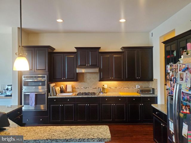 20950 ASHBURN HEIGHTS DR, Ashburn, VA 20148