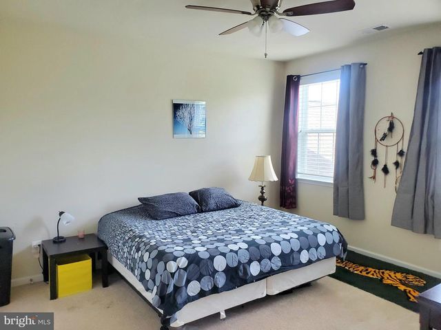 20950 ASHBURN HEIGHTS DR, Ashburn, VA 20148