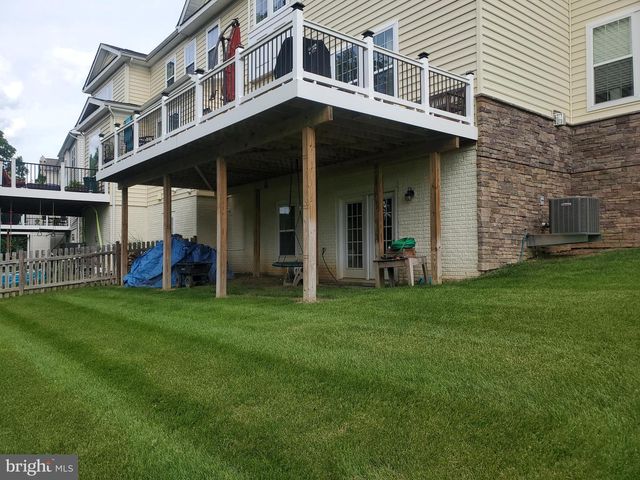 20950 ASHBURN HEIGHTS DR, Ashburn, VA 20148