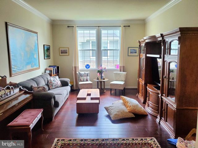 20950 ASHBURN HEIGHTS DR, Ashburn, VA 20148