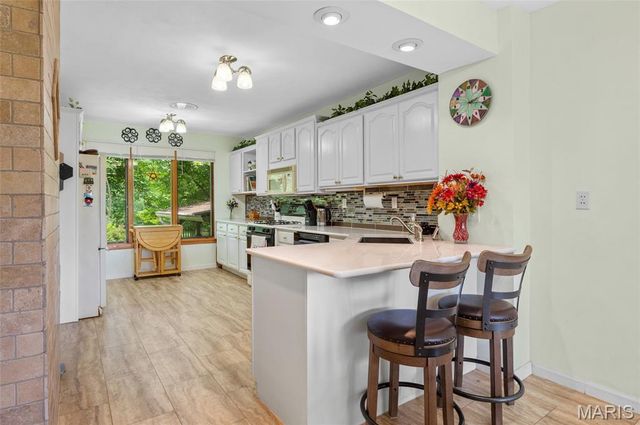 2008 Valley View Lane, Collinsville, IL 62234