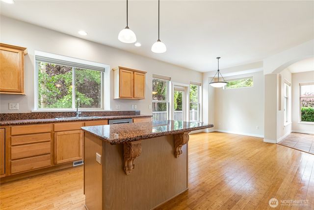 1584 Kingswood Court, Bellingham, WA 98226
