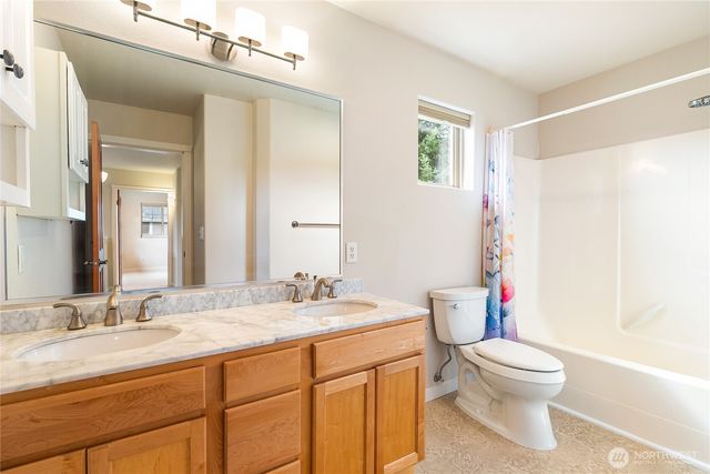 1584 Kingswood Court, Bellingham, WA 98226