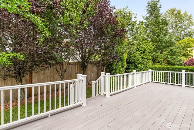 1584 Kingswood Court, Bellingham, WA 98226