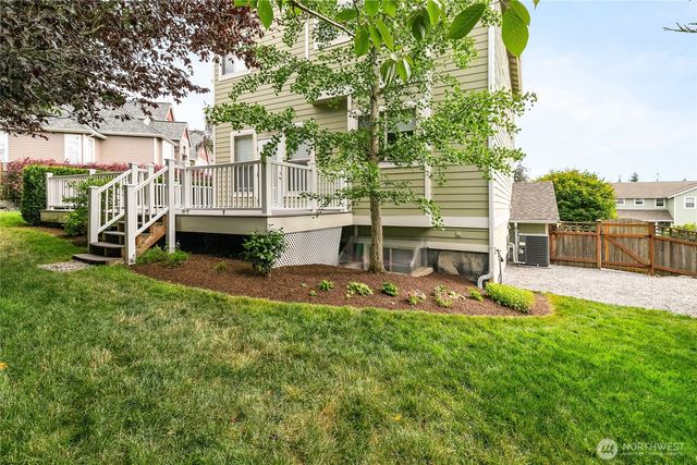1584 Kingswood Court, Bellingham, WA 98226