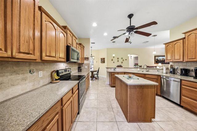 19200 LAKE SWATARA DRIVE, Eustis, FL 32736