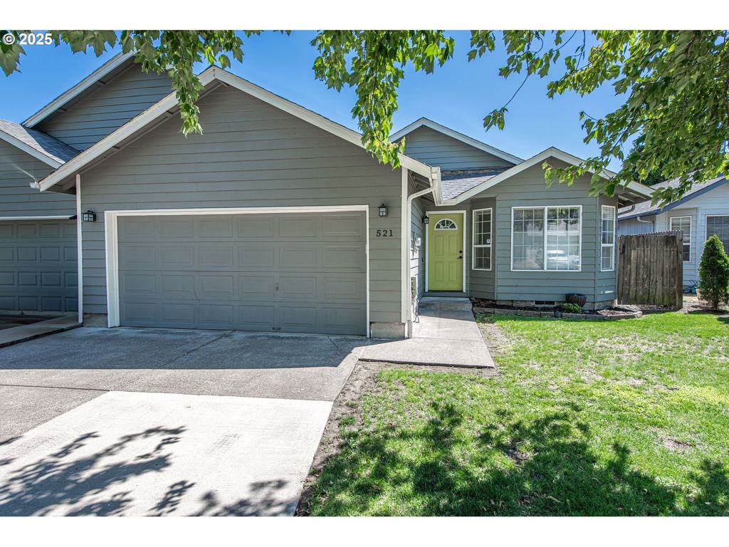 521 OAKDALE Ave, Springfield, OR 97477
