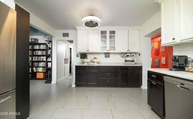 935 E Oregon Avenue, Phoenix, AZ 85014