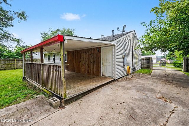 13601 Greystone Ave, Louisville, KY 40272