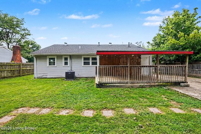 13601 Greystone Ave, Louisville, KY 40272