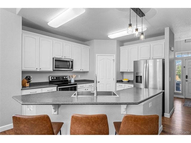 1002 Halfmoon Dr, Castle Rock, CO 80104