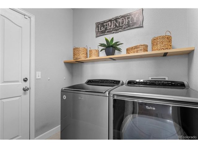 1002 Halfmoon Dr, Castle Rock, CO 80104