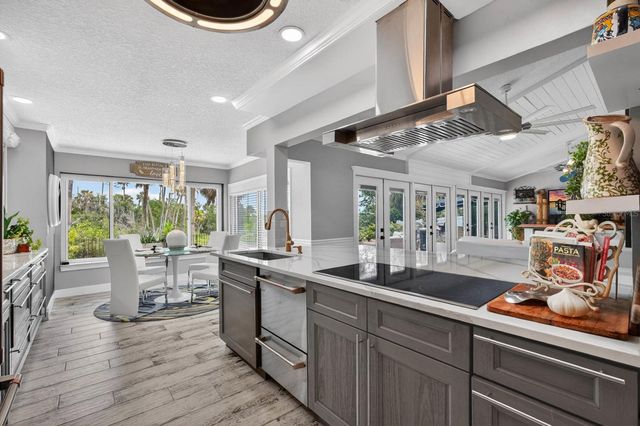 20 COVINGTON LANE, Palm Coast, FL 32137