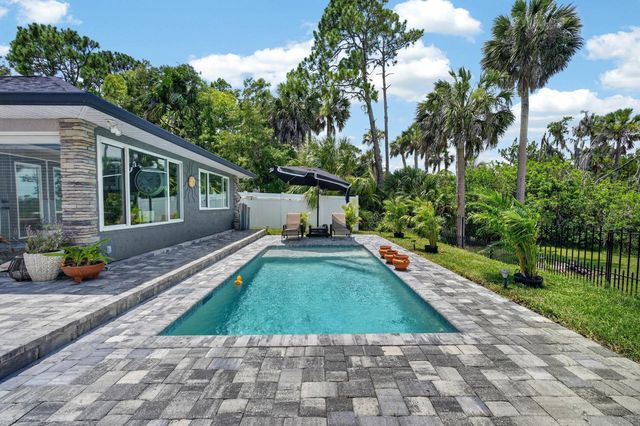 20 COVINGTON LANE, Palm Coast, FL 32137