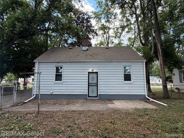 3155 Leith Street, Flint, MI 48506
