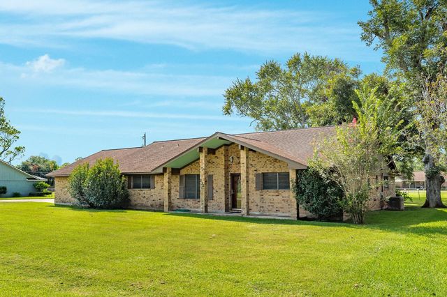 232 Magnolia Street, Brazoria, TX 77422