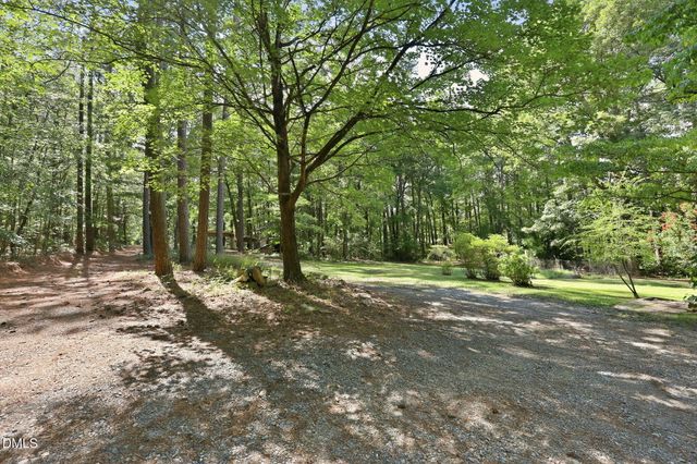 190 Big Oaks Lane, Sanford, NC 27330
