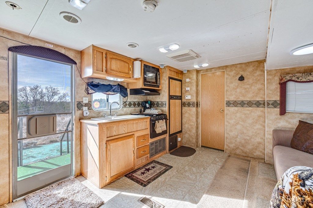 Image 12 of property listing at 7159 Hwy 277N, Sonora, TX 76950