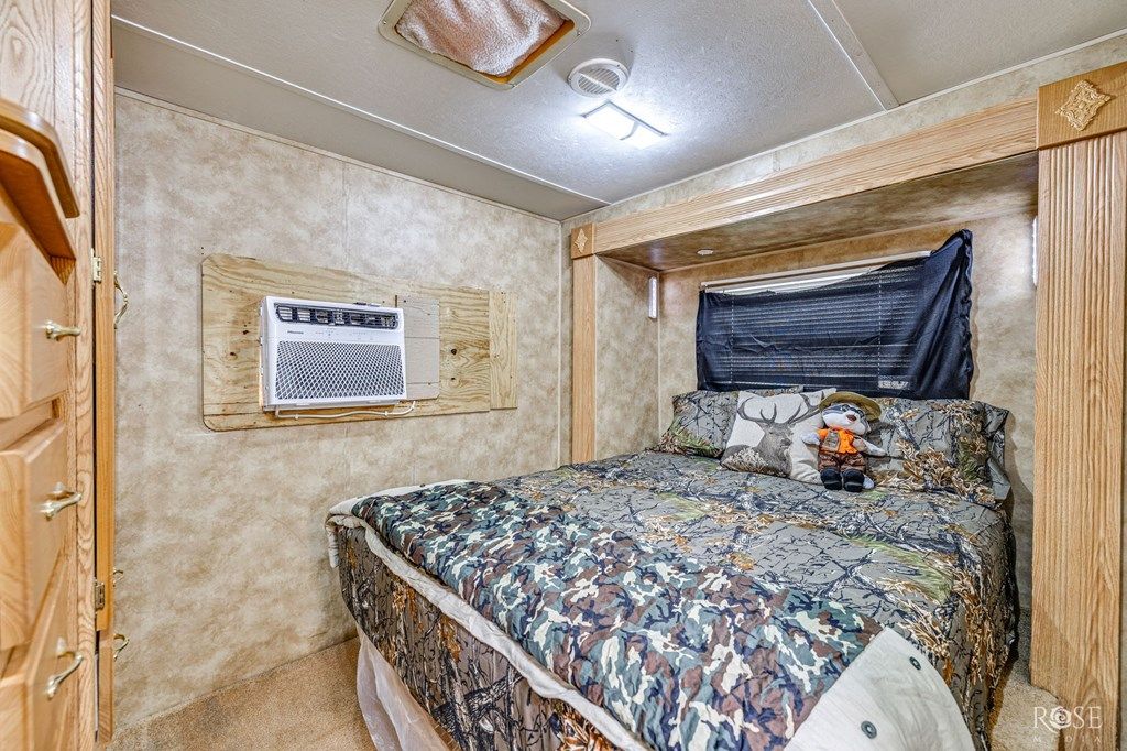 Image 17 of property listing at 7159 Hwy 277N, Sonora, TX 76950