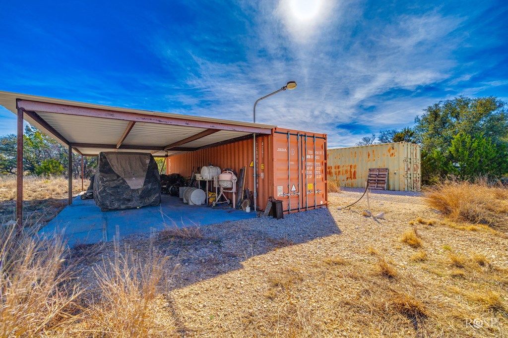 Image 19 of property listing at 7159 Hwy 277N, Sonora, TX 76950