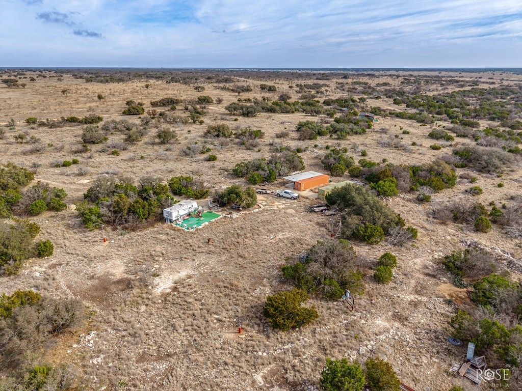 Image 4 of property listing at 7159 Hwy 277N, Sonora, TX 76950
