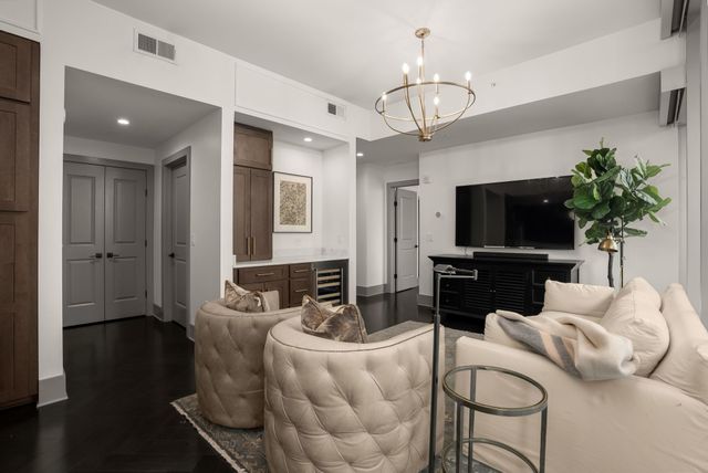 1616 West End Ave Unit 1704, Nashville, TN 37203