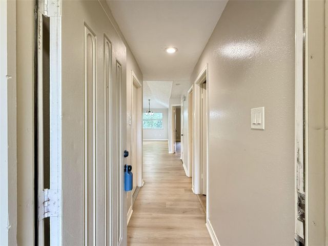 9551 Saffolk Punch Drive, Houston, TX 77065