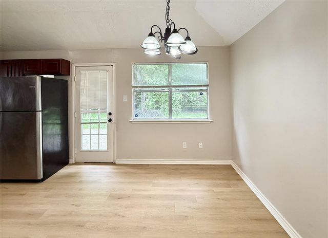 9551 Saffolk Punch Drive, Houston, TX 77065