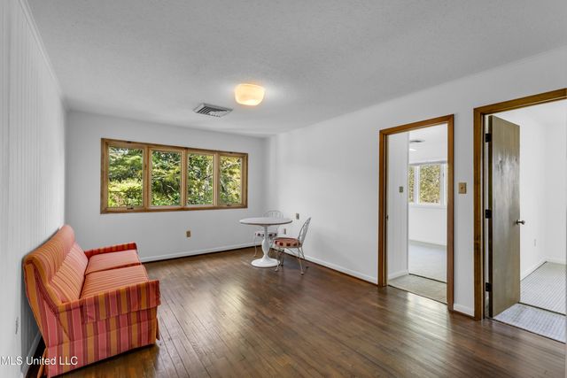 122 Bayou Circle, Gulfport, MS 39507