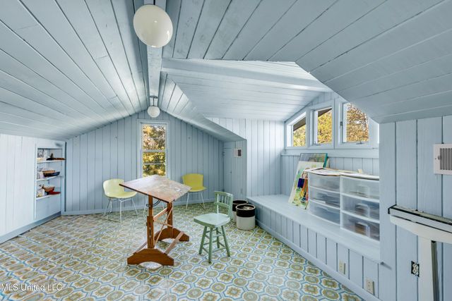 122 Bayou Circle, Gulfport, MS 39507